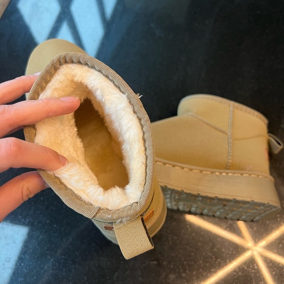 Winter boots - Picture 3 of 3